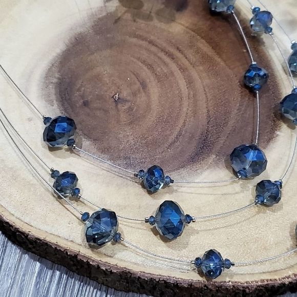 Gorgeous blue invisible necklace‎ - Picture 2 of 4